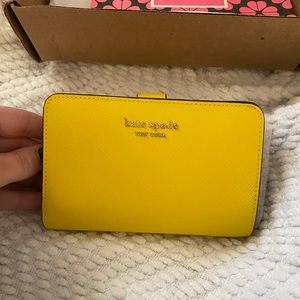 Kate Spade Spencer Compact Wallet - Light Bulb